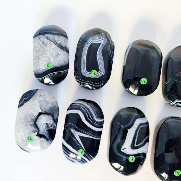 Black Agate Palm Stone Protection Crystal - Picture 6 of 10